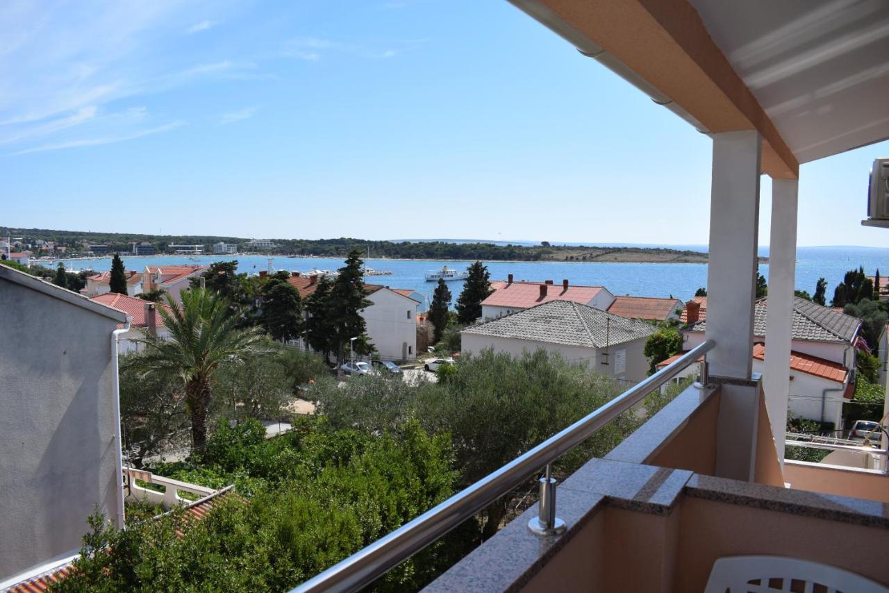 Apartmani Katica Novalja Exterior photo