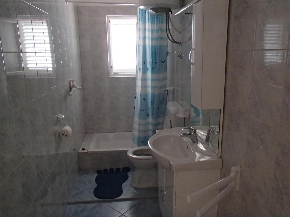 Apartmani Katica Novalja Exterior photo