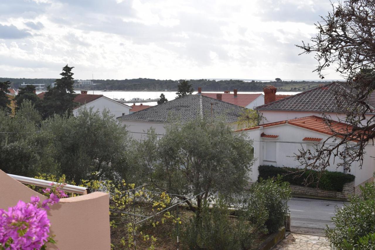Apartmani Katica Novalja Exterior photo